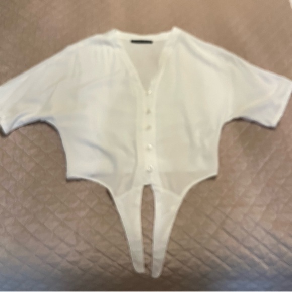 Abercrombie Women's White Button-Down Top Tie Front XS - Picture 2 of 15